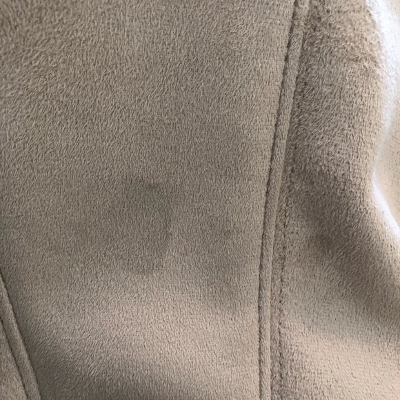 BEBE FUR VEST - Picture 5 of 5